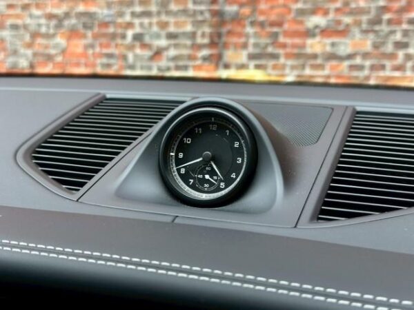 Ref:AUX-20107158 PORSCHE MACAN 2023 - Image 6