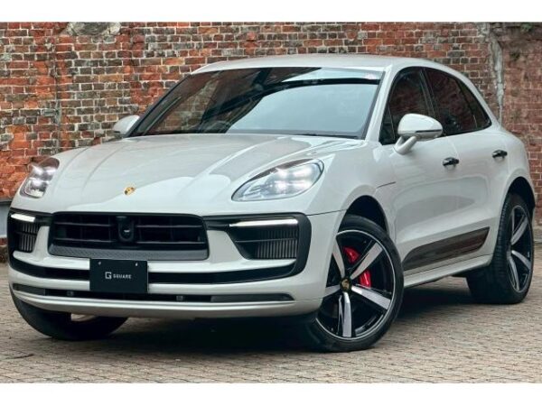 Ref:AUX-20107158 PORSCHE MACAN 2023