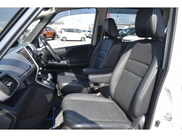 Ref:AUX-20107332 NISSAN SERENA 2021 - Image 20