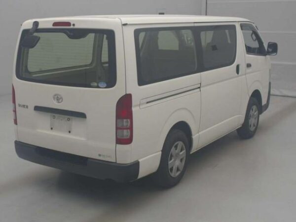 Ref:AUX-20107340 TOYOTA HIACE VAN 2018 - Image 2