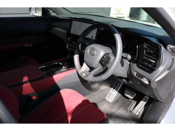 Ref:AUX-20107474 LEXUS RX 2025 - Image 13