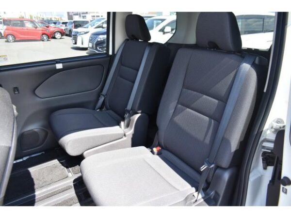 Ref:AUX-20107496 NISSAN SERENA 2018 - Image 17