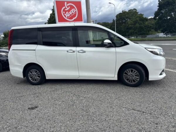 Ref:AUX-20111061 TOYOTA ESQUIRE 2017 - Image 8
