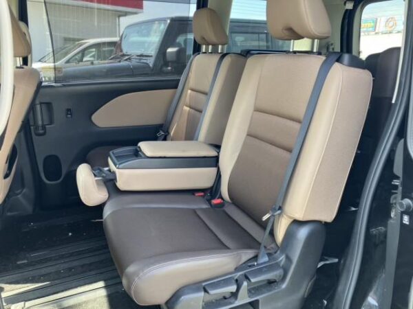 Ref:AUX-20111090 NISSAN SERENA 2018 - Image 7
