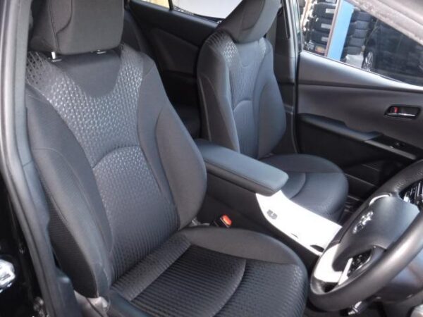 Ref:AUX-20111355 TOYOTA PRIUS 2016 - Image 8