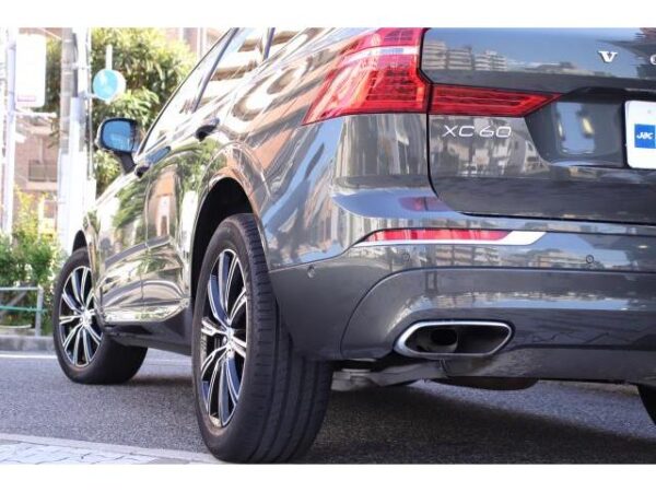 Ref:AUX-20111403 VOLVO XC60 2017 - Image 9