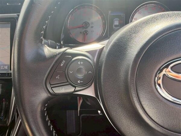 Ref:AUX-20111437 TOYOTA HARRIER 2019 - Image 19