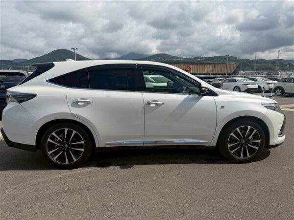 Ref:AUX-20111437 TOYOTA HARRIER 2019 - Image 10