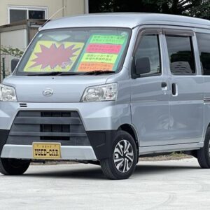 2018 Daihatsu Hijet Cargo silver gasoline used car Japan export
