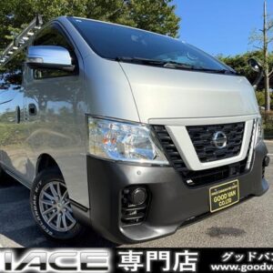 2018 Nissan Nv350Caravan Van silver diesel used car Japan export