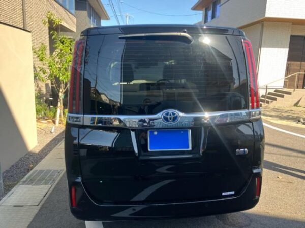 Ref:AUX-20119907 TOYOTA NOAH 2021 - Image 14