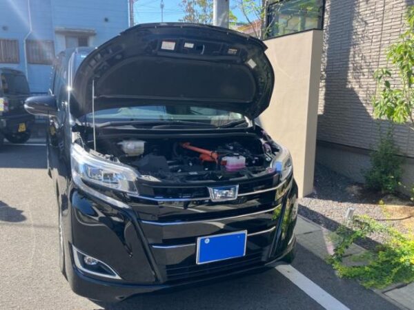 Ref:AUX-20119907 TOYOTA NOAH 2021