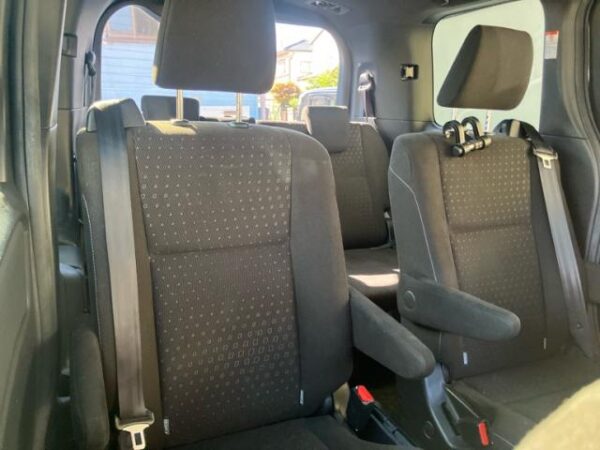 Ref:AUX-20119907 TOYOTA NOAH 2021 - Image 10