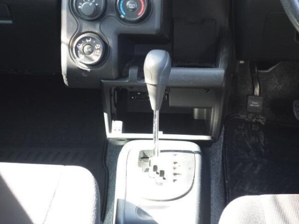 Ref:AUX-20119980 TOYOTA SUCCEED 2017 - Image 12