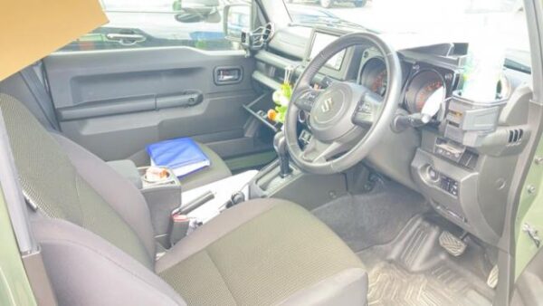 Ref:AUX-20122878 SUZUKI JIMNY 2021 - Image 13