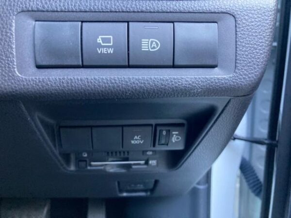 Ref:AUX-20122984 TOYOTA AQUA 2021 - Image 12