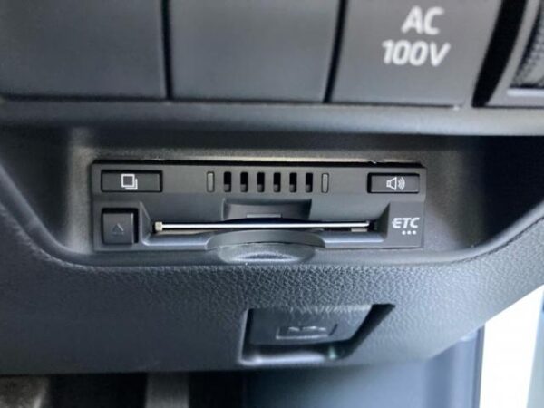 Ref:AUX-20122984 TOYOTA AQUA 2021 - Image 19