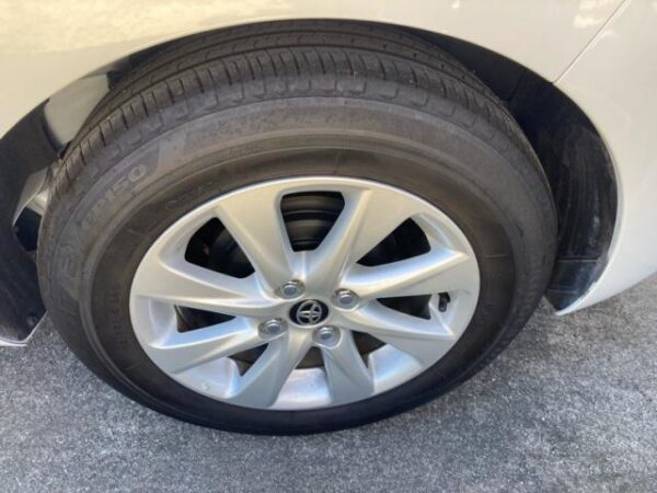 Ref:AUX-20122984 TOYOTA AQUA 2021 - Image 6