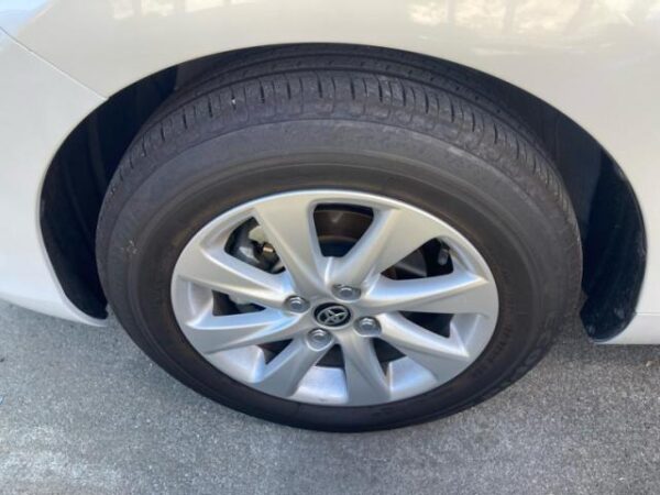 Ref:AUX-20122984 TOYOTA AQUA 2021 - Image 7
