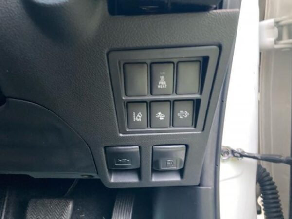 Ref:AUX-20122989 TOYOTA HILUX 2018 - Image 16