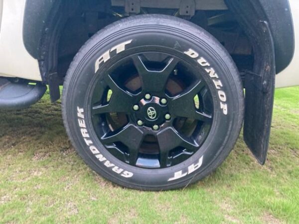 Ref:AUX-20122989 TOYOTA HILUX 2018 - Image 4