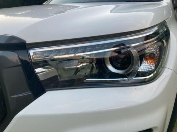 Ref:AUX-20122989 TOYOTA HILUX 2018 - Image 7