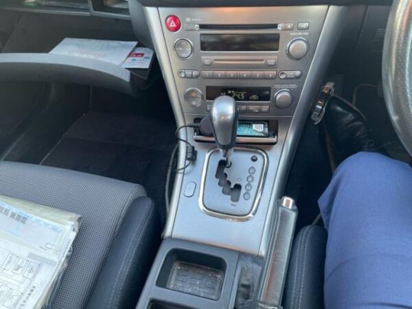 Ref:AUX-20123120 SUBARU LEGACY B4 2003 - Image 15