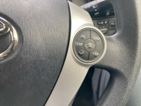 Ref:AUX-20123419 TOYOTA AQUA 2012 - Image 20