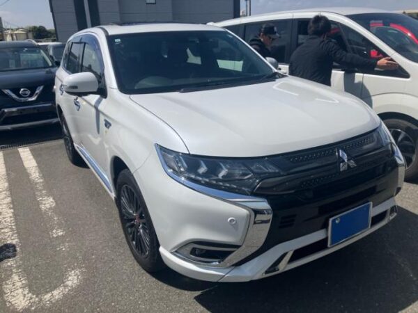 Ref:AUX-20123687 MITSUBISHI OUTLANDER PHEV 2019 - Image 2
