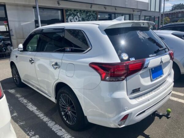 Ref:AUX-20123687 MITSUBISHI OUTLANDER PHEV 2019 - Image 3