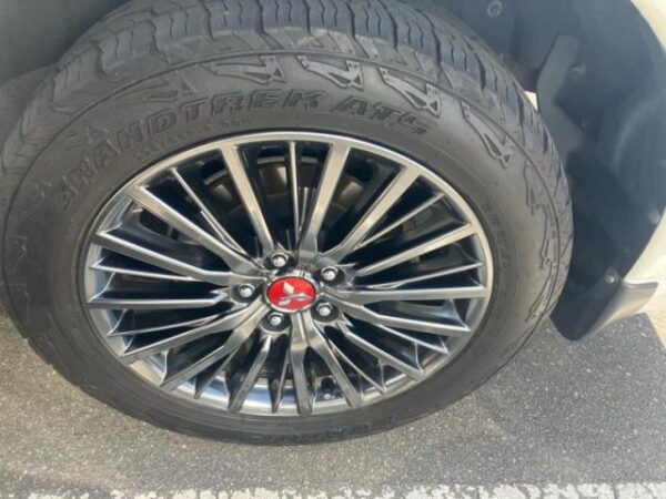 Ref:AUX-20123687 MITSUBISHI OUTLANDER PHEV 2019 - Image 5