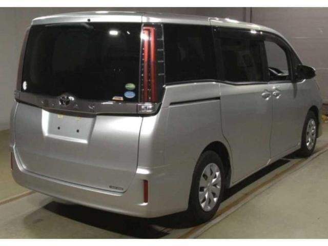 Ref:AUX-20123711 TOYOTA NOAH 2019 - Image 5