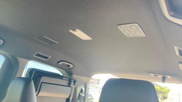 Ref:AUX-20123878 TOYOTA VOXY 2023 - Image 15