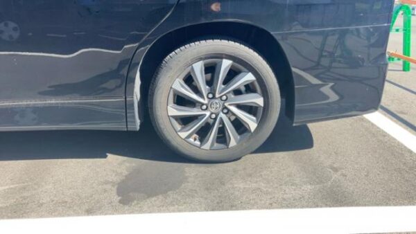 Ref:AUX-20123878 TOYOTA VOXY 2023 - Image 7