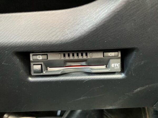 Ref:AUX-20123950 TOYOTA AQUA 2020 - Image 12
