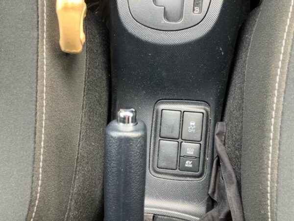 Ref:AUX-20123950 TOYOTA AQUA 2020 - Image 16