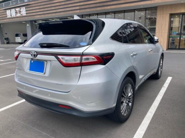 Ref:AUX-20123975 TOYOTA HARRIER 2018 - Image 3