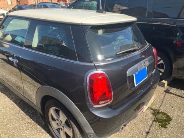 Ref:AUX-20124006 MINI MINI 2020 - Image 3