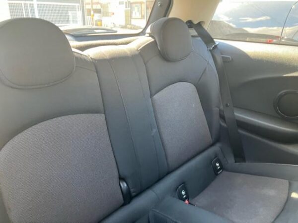 Ref:AUX-20124006 MINI MINI 2020 - Image 8