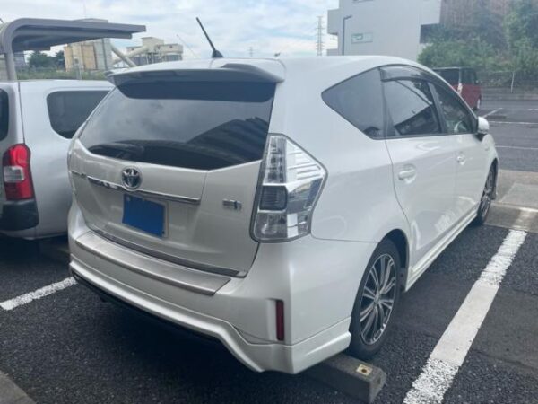 Ref:AUX-20124267 TOYOTA PRIUS ALPHA 2012 - Image 14