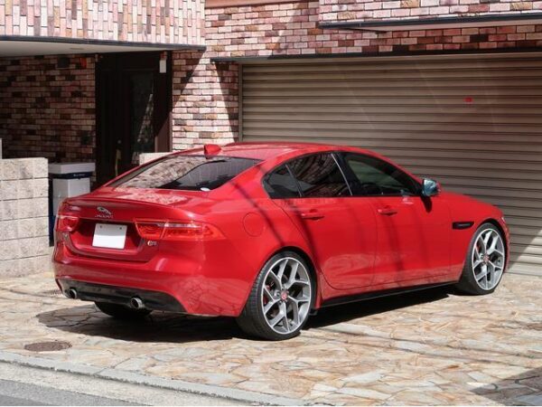 Ref:AUX-20124799 JAGUAR XE 2016 - Image 2