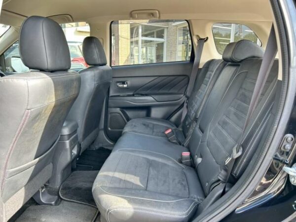 Ref:AUX-20124838 MITSUBISHI OUTLANDER PHEV 2016 - Image 7