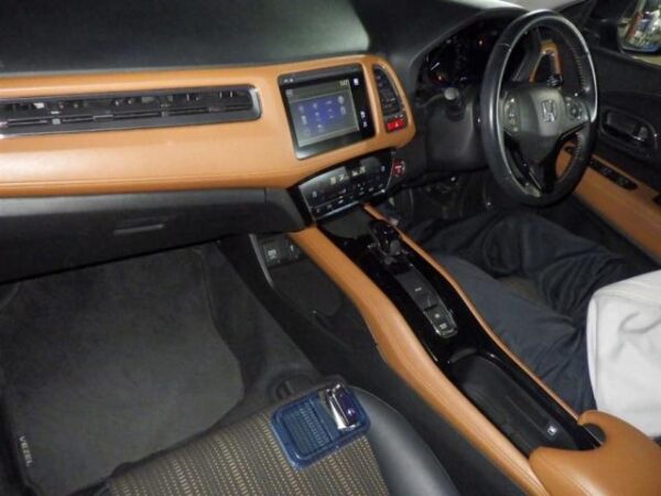 Ref:AUX-20125011 HONDA VEZEL 2014 - Image 3