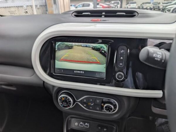 Ref:AUX-20125019 RENAULT TWINGO 2024 - Image 12