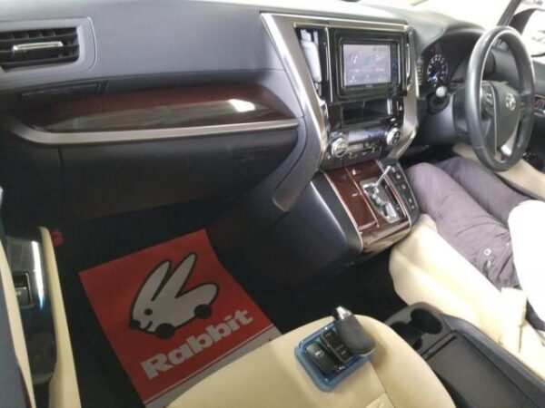 Ref:AUX-20125029 TOYOTA ALPHARD 2017 - Image 3