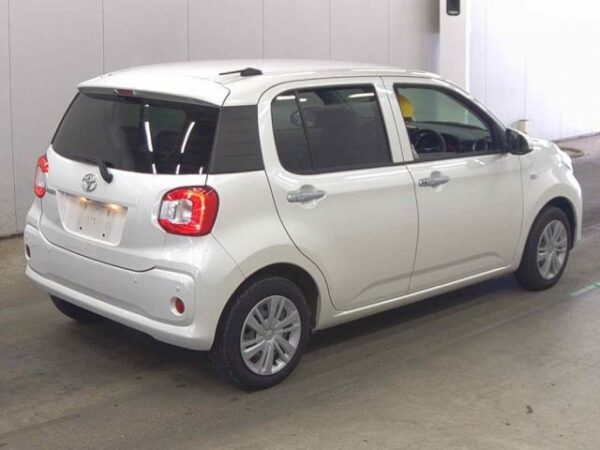 Ref:AUX-20125082 TOYOTA PASSO 2022 - Image 2