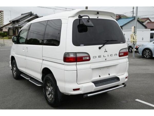 Ref:AUX-20125106 MITSUBISHI DELICA SPACE GEAR 2005 - Image 2