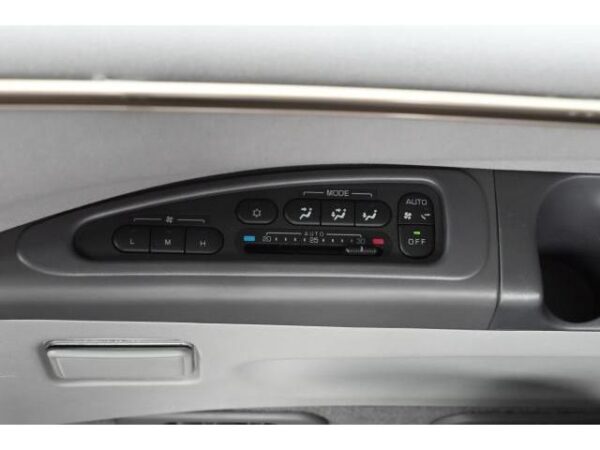 Ref:AUX-20125106 MITSUBISHI DELICA SPACE GEAR 2005 - Image 16