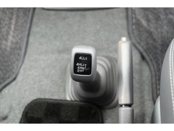 Ref:AUX-20125106 MITSUBISHI DELICA SPACE GEAR 2005 - Image 18