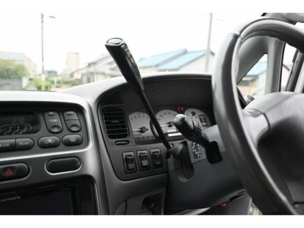 Ref:AUX-20125106 MITSUBISHI DELICA SPACE GEAR 2005 - Image 19